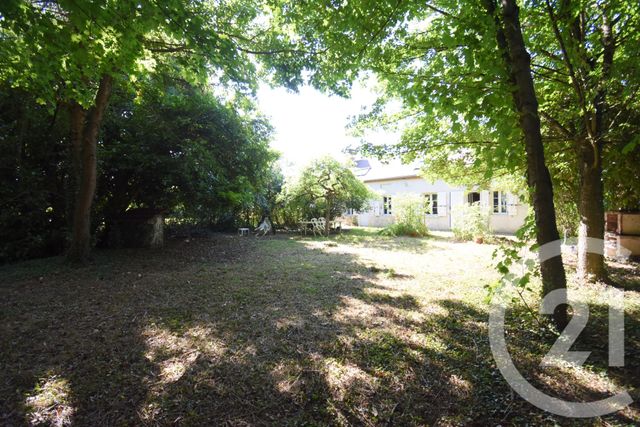 Maison à vendre - 5 pièces - 85,02 m2 - St Remy En Rollat - 03 - AUVERGNE