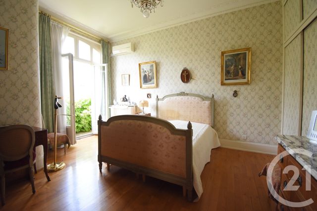 Maison à vendre - 11 pièces - 226,14 m2 - Vichy - 03 - AUVERGNE