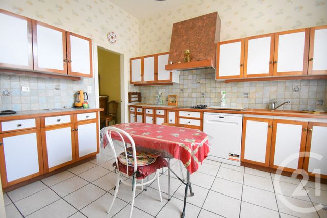 Maison à vendre - 11 pièces - 226,14 m2 - Vichy - 03 - AUVERGNE