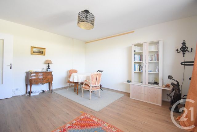 Appartement F2 &agrave; vendre - 2 pi&egrave;ces - 49,22 m2 - Vichy - 03 - AUVERGNE