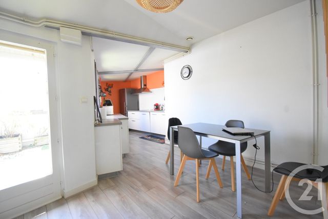Appartement T3 à vendre - 3 pièces - 61,24 m2 - Vichy - 03 - AUVERGNE