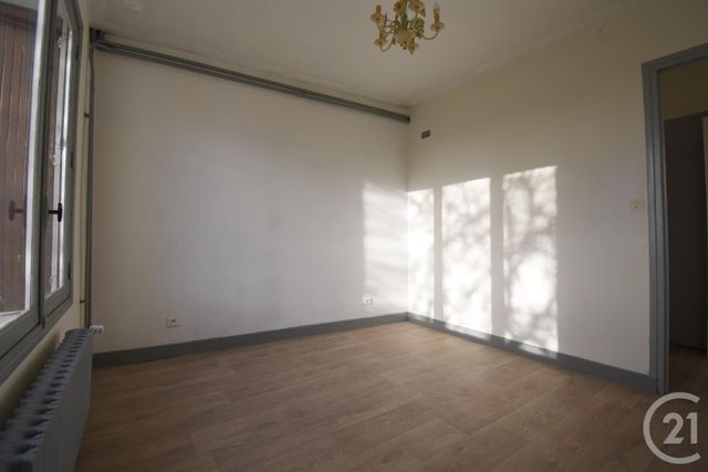 Maison &agrave; vendre - 8 pi&egrave;ces - 191,69 m2 - Abrest - 03 - AUVERGNE