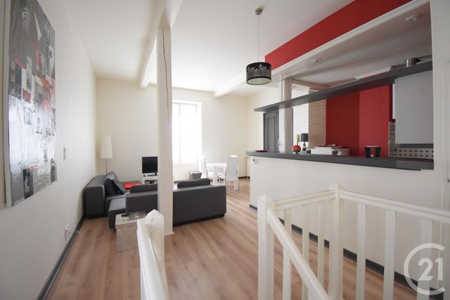 Appartement F2 à vendre - 2 pièces - 65,17 m2 - Vichy - 03 - AUVERGNE