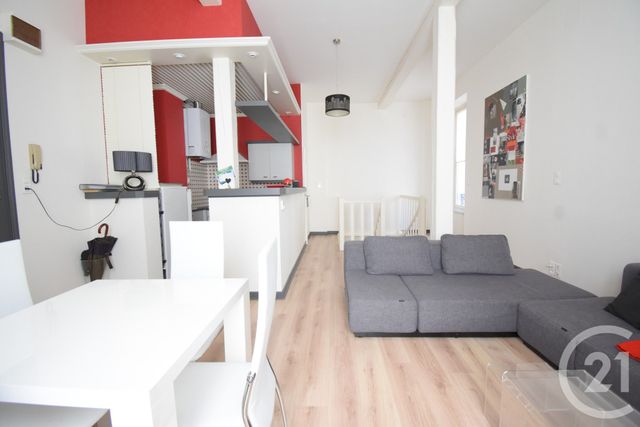 Appartement F2 à vendre - 2 pièces - 65,17 m2 - Vichy - 03 - AUVERGNE