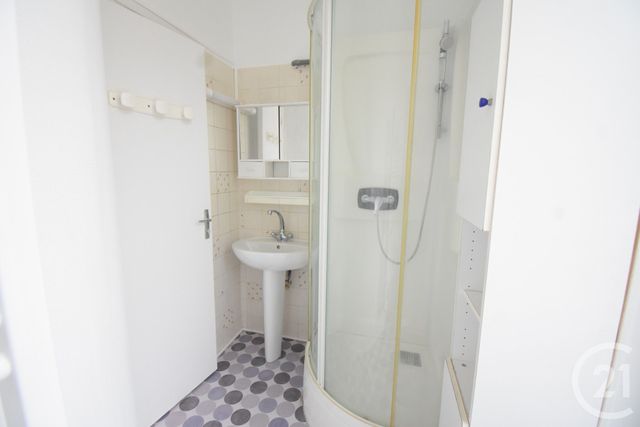 Appartement T1 à vendre - 1 pièce - 18,89 m2 - Vichy - 03 - AUVERGNE