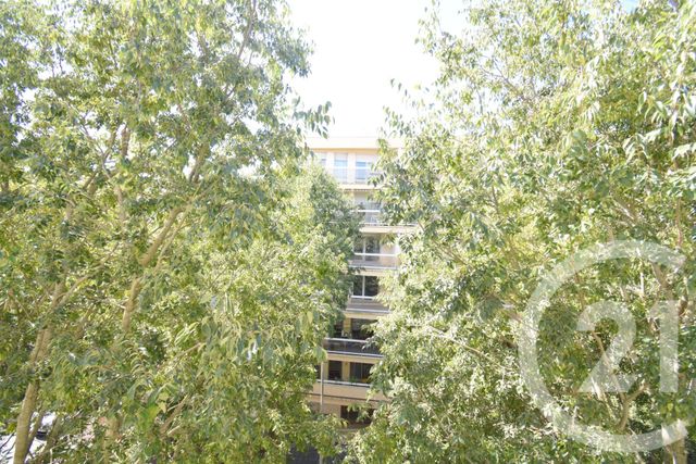 Appartement T2 à vendre - 2 pièces - 41,89 m2 - Vichy - 03 - AUVERGNE