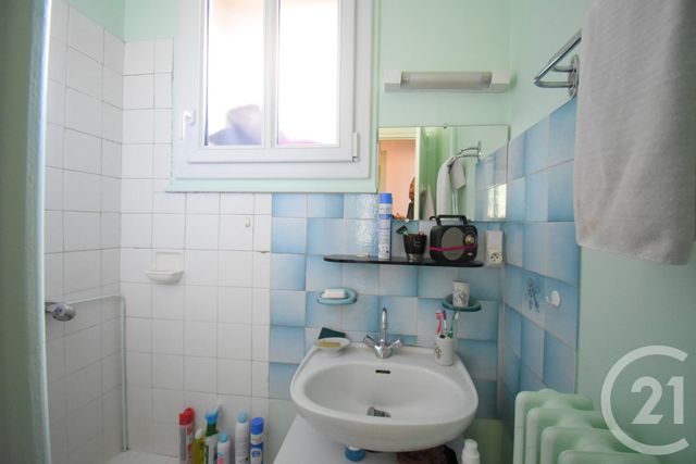 Appartement T2 à vendre - 2 pièces - 41,89 m2 - Vichy - 03 - AUVERGNE