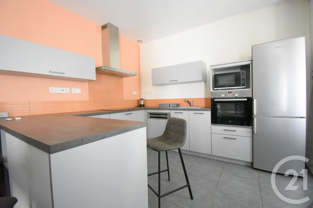 Appartement F3 à vendre - 3 pièces - 65,98 m2 - Vichy - 03 - AUVERGNE