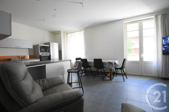 Appartement F3 à vendre - 3 pièces - 65,98 m2 - Vichy - 03 - AUVERGNE