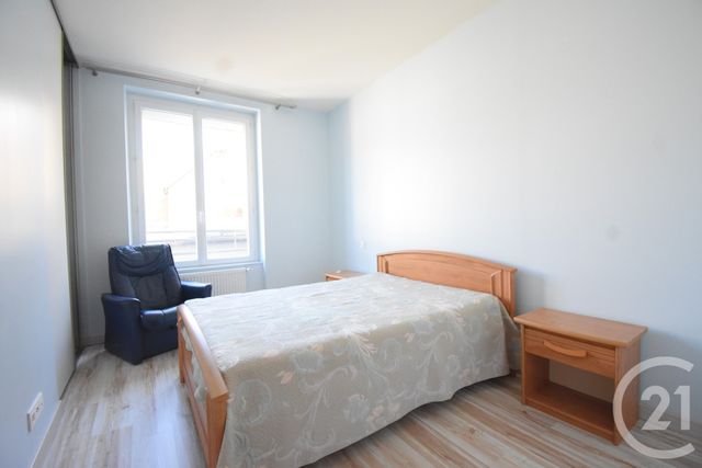 Appartement F3 à vendre - 3 pièces - 65,98 m2 - Vichy - 03 - AUVERGNE