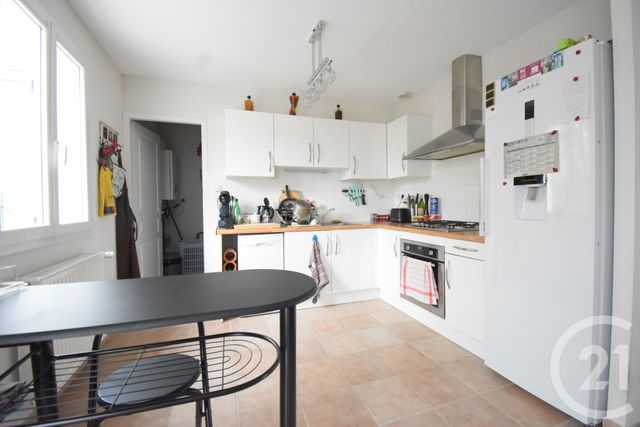 Maison &agrave; vendre - 4 pi&egrave;ces - 85,45 m2 - Bellerive Sur Allier - 03 - AUVERGNE