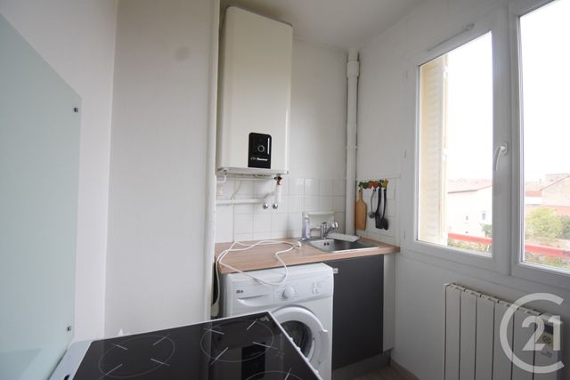 Appartement F1 à vendre - 1 pièce - 27,97 m2 - Vichy - 03 - AUVERGNE