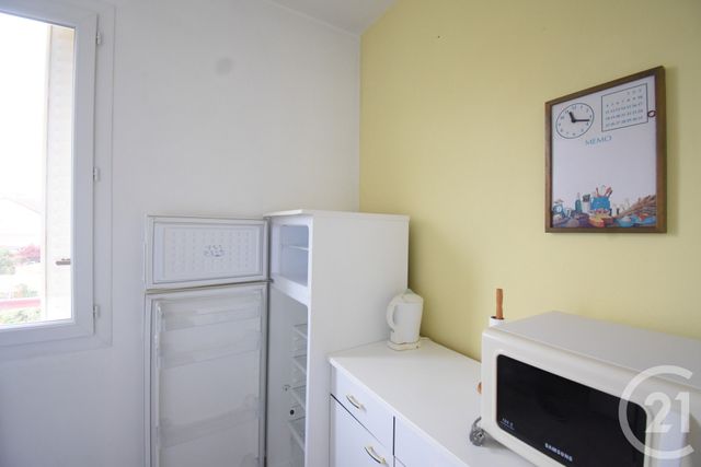 Appartement F1 à vendre - 1 pièce - 27,97 m2 - Vichy - 03 - AUVERGNE