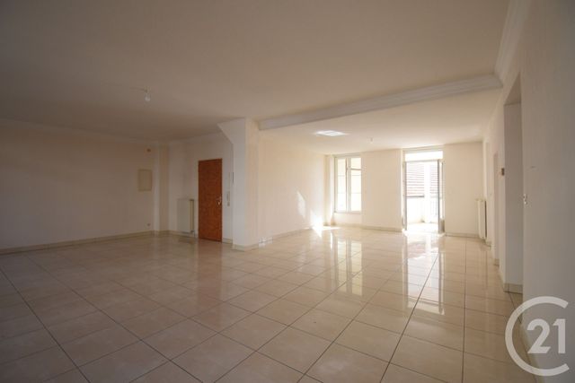 Appartement F3 à vendre - 3 pièces - 126,34 m2 - Vichy - 03 - AUVERGNE