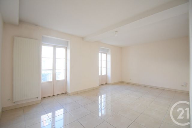 Appartement F3 à vendre - 3 pièces - 126,34 m2 - Vichy - 03 - AUVERGNE