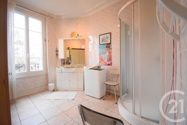 Appartement T4 &agrave; vendre - 4 pi&egrave;ces - 110,17 m2 - Vichy - 03 - AUVERGNE