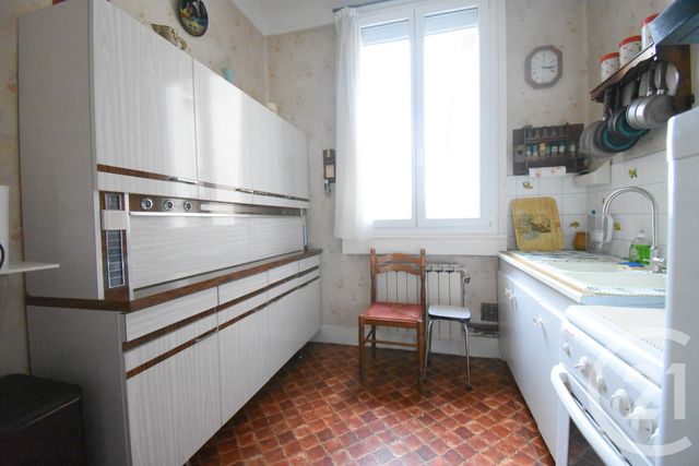 Appartement T4 &agrave; vendre - 4 pi&egrave;ces - 110,17 m2 - Vichy - 03 - AUVERGNE