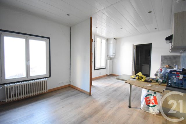 Maison à vendre - 6 pièces - 93,12 m2 - Vichy - 03 - AUVERGNE