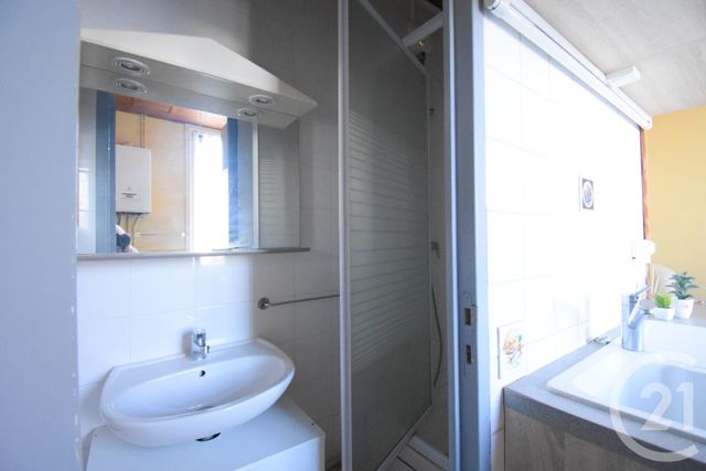 Maison à vendre - 6 pièces - 93,12 m2 - Vichy - 03 - AUVERGNE