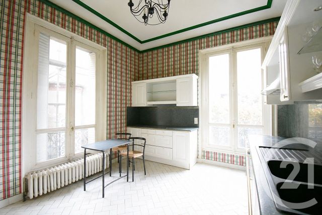Maison &agrave; vendre - 10 pi&egrave;ces - 201 m2 - Vichy - 03 - AUVERGNE