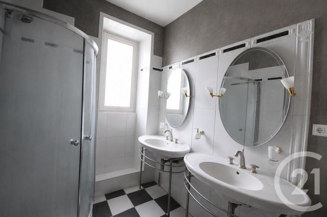 Maison &agrave; vendre - 10 pi&egrave;ces - 201 m2 - Vichy - 03 - AUVERGNE