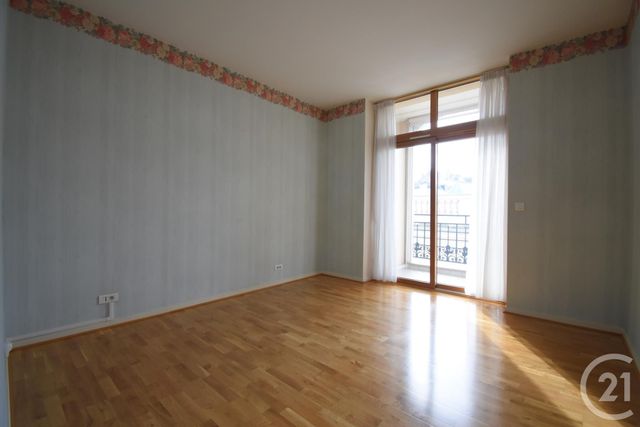 Appartement T3 &agrave; louer - 3 pi&egrave;ces - 85,92 m2 - Vichy - 03 - AUVERGNE