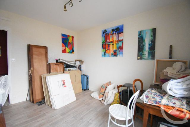 Appartement F3 &agrave; vendre - 3 pi&egrave;ces - 67,84 m2 - Vichy - 03 - AUVERGNE