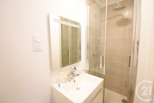 Appartement Studio &agrave; louer - 2 pi&egrave;ces - 25,31 m2 - Vichy - 03 - AUVERGNE