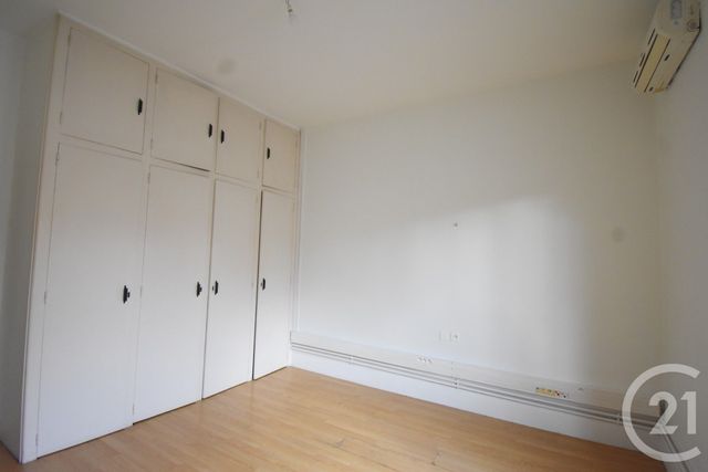 Appartement F5 &agrave; louer - 5 pi&egrave;ces - 109,34 m2 - Vichy - 03 - AUVERGNE