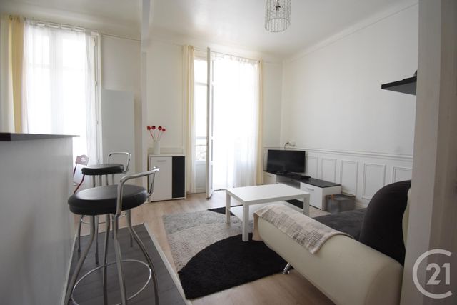 Appartement F2 &agrave; louer - 2 pi&egrave;ces - 33,20 m2 - Vichy - 03 - AUVERGNE