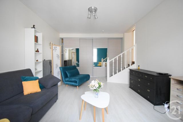 Appartement F2 &agrave; louer - 2 pi&egrave;ces - 41,63 m2 - Vichy - 03 - AUVERGNE