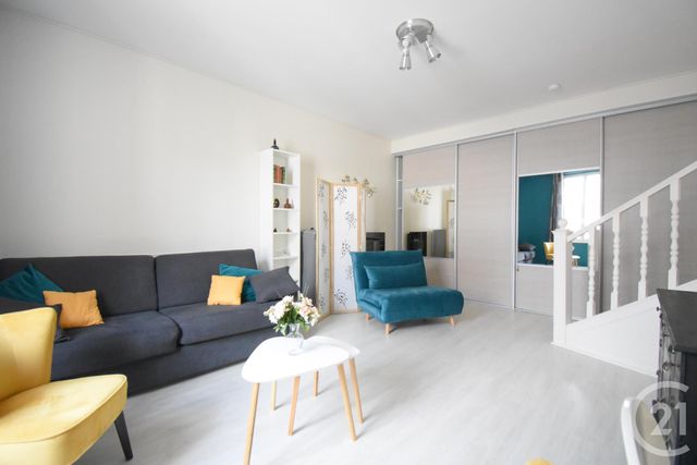 Appartement F2 &agrave; louer - 2 pi&egrave;ces - 41,63 m2 - Vichy - 03 - AUVERGNE