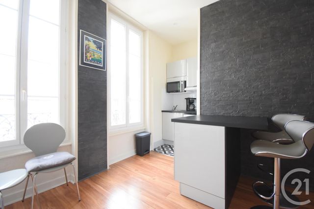 Appartement F2 &agrave; louer - 2 pi&egrave;ces - 41,63 m2 - Vichy - 03 - AUVERGNE