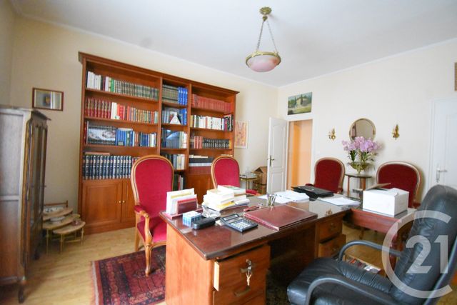 Appartement F4 &agrave; vendre - 4 pi&egrave;ces - 147,29 m2 - Vichy - 03 - AUVERGNE