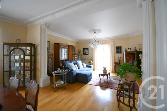 Appartement F4 &agrave; vendre - 4 pi&egrave;ces - 147,29 m2 - Vichy - 03 - AUVERGNE