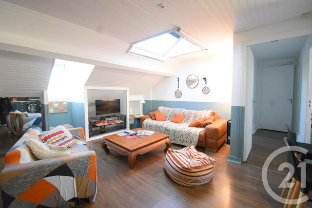 Appartement F3 &agrave; louer - 3 pi&egrave;ces - 66,19 m2 - Vichy - 03 - AUVERGNE