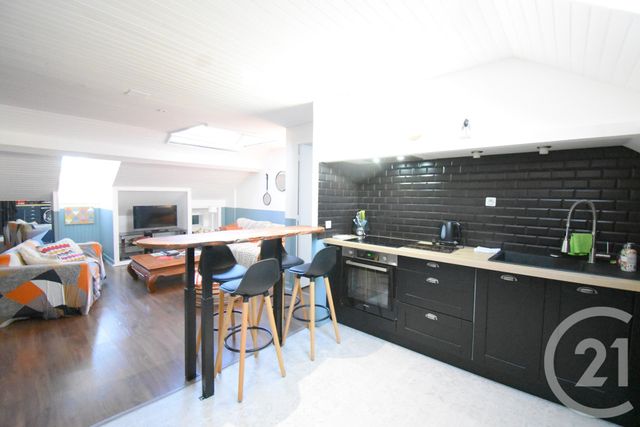 Appartement F3 &agrave; louer - 3 pi&egrave;ces - 66,19 m2 - Vichy - 03 - AUVERGNE