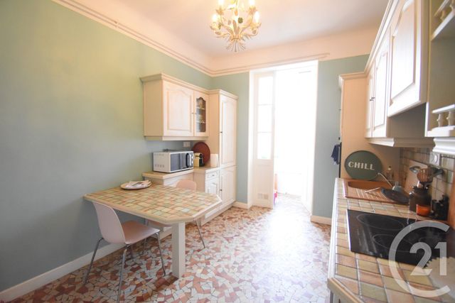 Appartement F3 &agrave; louer - 3 pi&egrave;ces - 103,94 m2 - Vichy - 03 - AUVERGNE