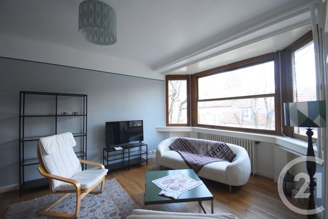 Appartement F3 &agrave; louer - 3 pi&egrave;ces - 103,94 m2 - Vichy - 03 - AUVERGNE