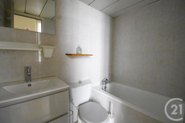 Appartement T1 &agrave; louer - 1 pi&egrave;ce - 27,07 m2 - Vichy - 03 - AUVERGNE