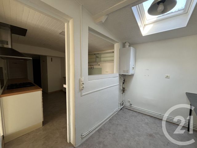 Maison &agrave; louer - 3 pi&egrave;ces - 84,57 m2 - Cusset - 03 - AUVERGNE