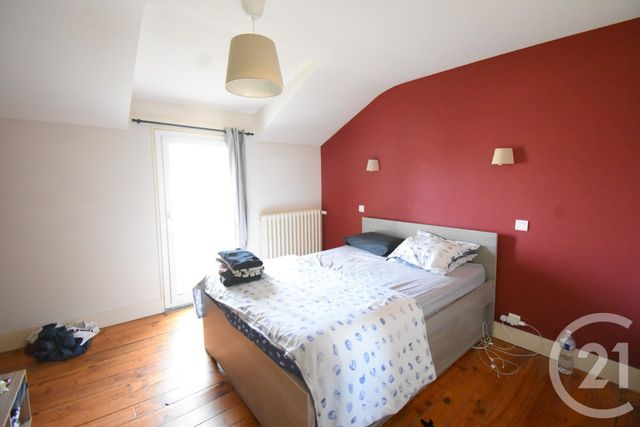 Maison &agrave; louer - 3 pi&egrave;ces - 84,57 m2 - Cusset - 03 - AUVERGNE