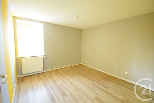 Maison &agrave; louer - 4 pi&egrave;ces - 74,15 m2 - St Remy En Rollat - 03 - AUVERGNE