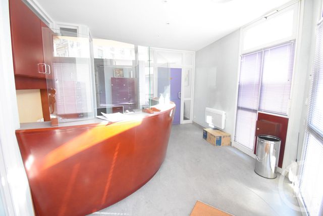 Local commercial à vendre - 76.0 m2 - 03 - Allier