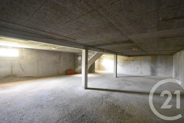 Maison &agrave; louer - 3 pi&egrave;ces - 80,23 m2 - Bellerive Sur Allier - 03 - AUVERGNE