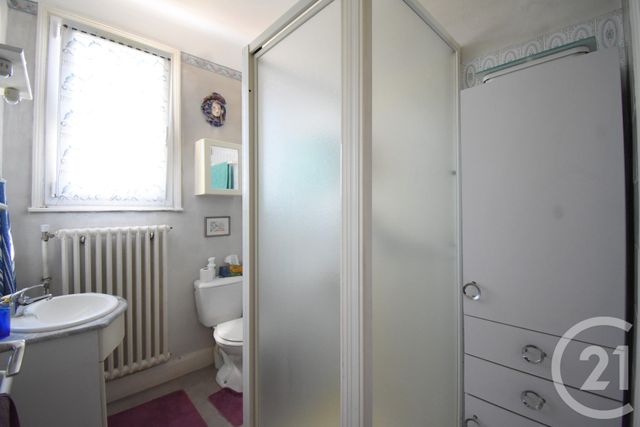 Maison &agrave; vendre - 5 pi&egrave;ces - 117 m2 - St Yorre - 03 - AUVERGNE