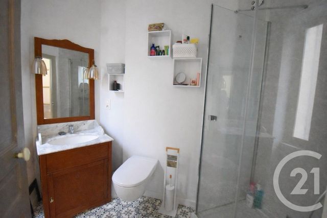 Appartement F1 &agrave; louer - 1 pi&egrave;ce - 28,01 m2 - Vichy - 03 - AUVERGNE