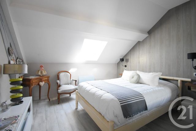 Appartement T3 &agrave; vendre - 3 pi&egrave;ces - 59,43 m2 - Vichy - 03 - AUVERGNE