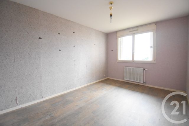 Appartement T3 &agrave; vendre - 3 pi&egrave;ces - 85,98 m2 - Vichy - 03 - AUVERGNE