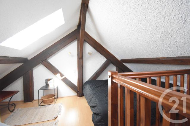 Appartement Duplex &agrave; louer - 2 pi&egrave;ces - 39,92 m2 - Vichy - 03 - AUVERGNE